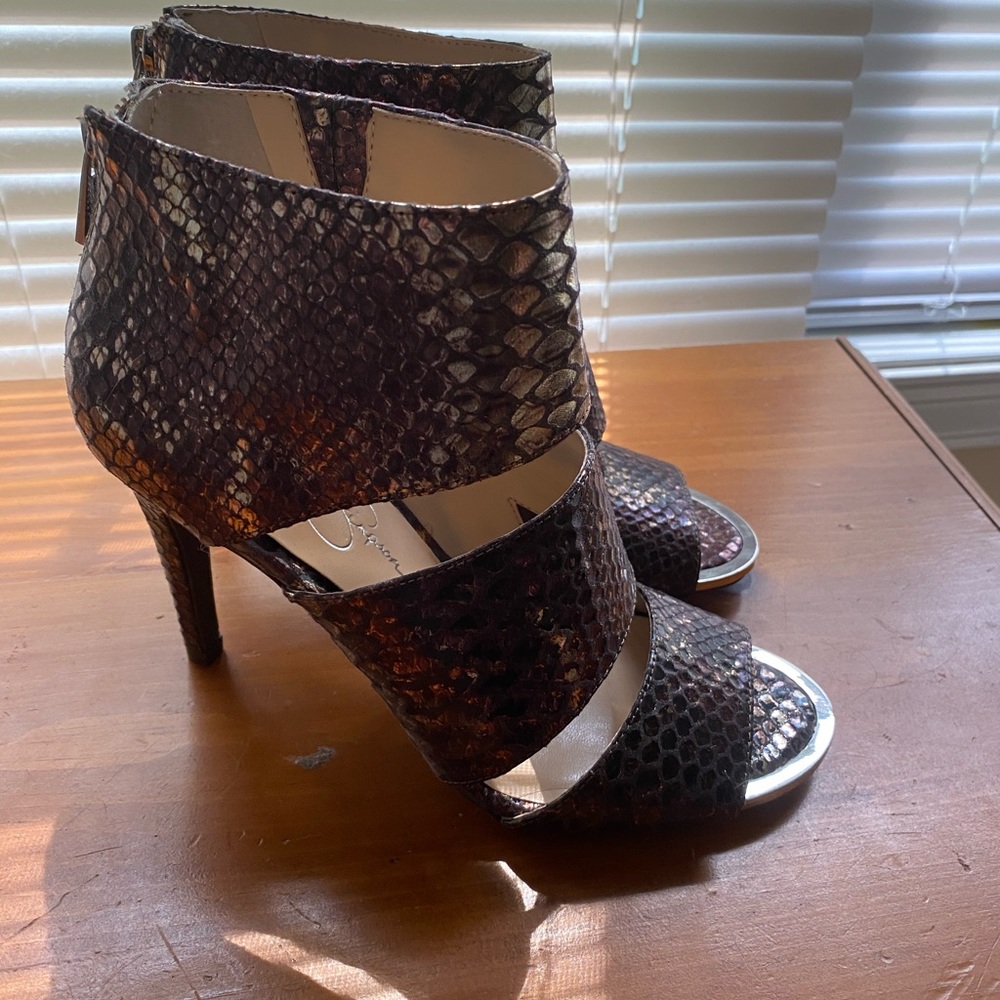 NWOT Cooper and Black Jessica Simpson Heels